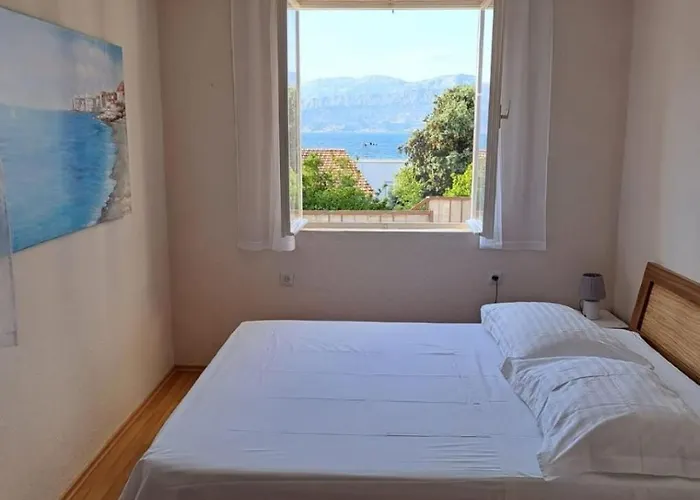 Apartment Jela *